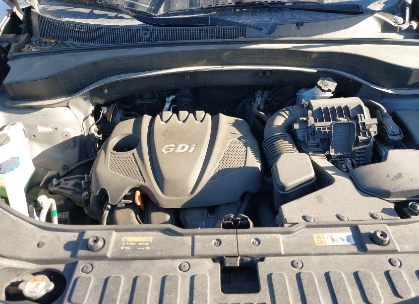 Photo 10 of 2014 Kia Sorento LX (VIN 5XYKT4A69EG426006)