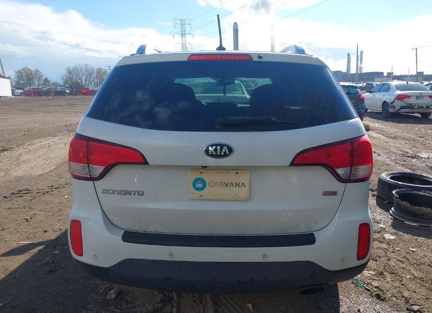 Photo 16 of 2015 Kia Sorento LX (VIN 5XYKT4A69FG578286)