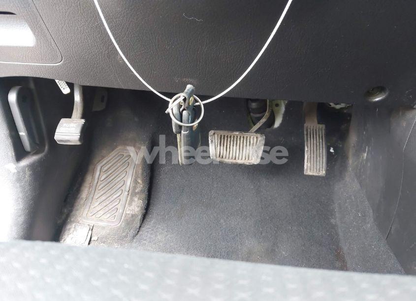 Photo 11 of 2012 Kia Sorento LX (VIN 5XYKT4A6XCG217290)