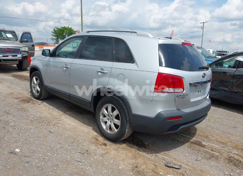 Photo 3 of 2012 Kia Sorento LX (VIN 5XYKT4A6XCG217290)