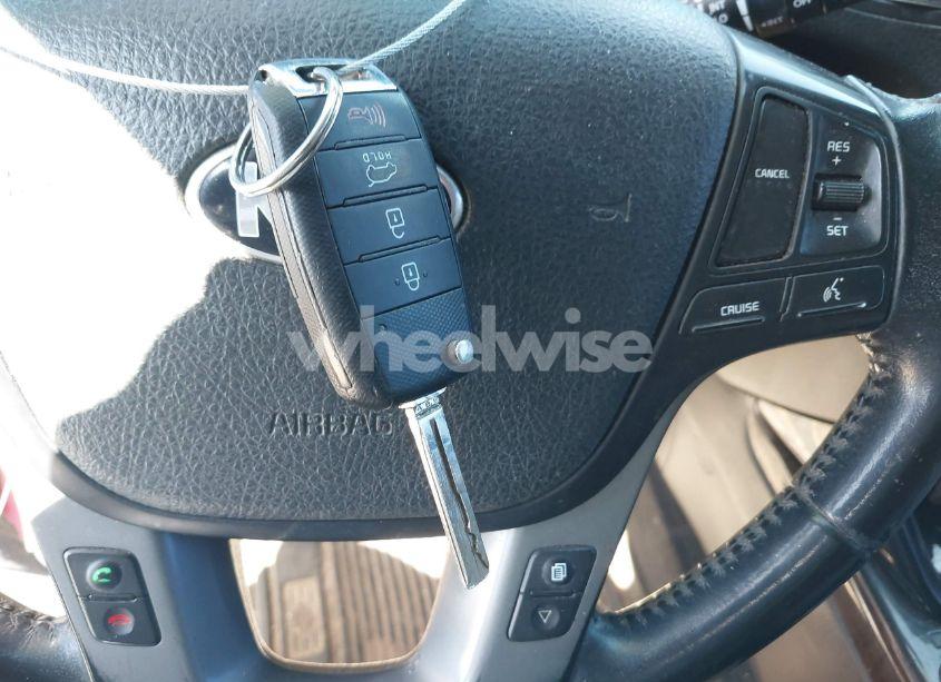 Photo 11 of 2014 Kia Sorento LX (VIN 5XYKT4A6XEG483251)