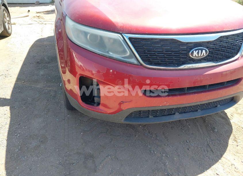 Photo 6 of 2014 Kia Sorento LX (VIN 5XYKT4A6XEG483251)