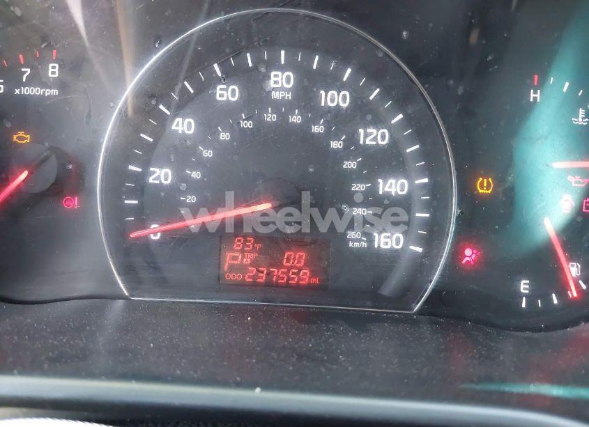 Photo 7 of 2014 Kia Sorento LX (VIN 5XYKT4A6XEG483251)