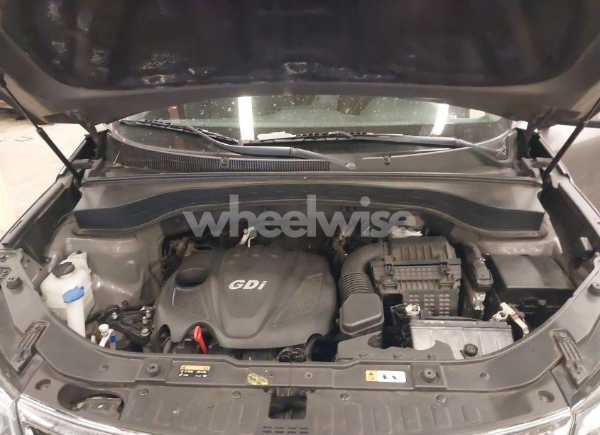 Photo 10 of 2015 Kia Sorento LX (VIN 5XYKT4A6XFG657658)