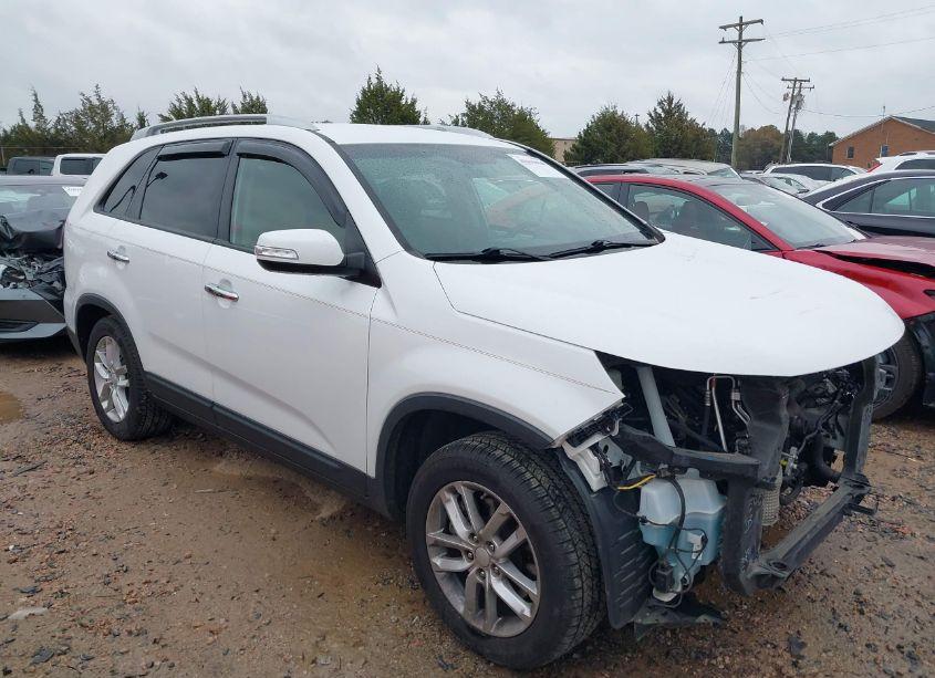 2015 Kia Sorento LX V6 (VIN 5XYKT4A70FG551504) main photo