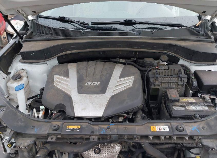 Photo 10 of 2015 Kia Sorento LX V6 (VIN 5XYKT4A70FG551504)