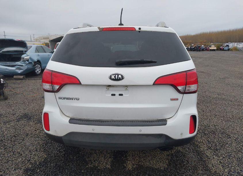 Photo 17 of 2015 Kia Sorento LX V6 (VIN 5XYKT4A71FG558459)