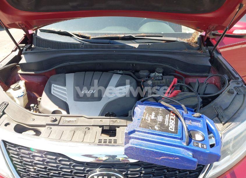 Photo 10 of 2015 Kia Sorento LX V6 (VIN 5XYKT4A72FG629751)