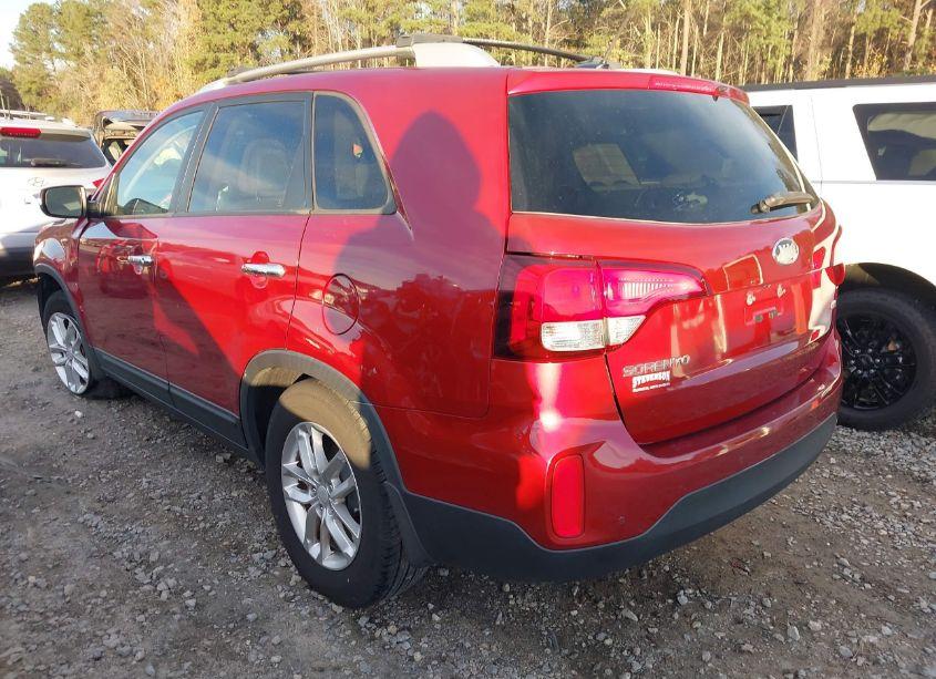 Photo 3 of 2014 Kia Sorento LX V6 (VIN 5XYKT4A76EG445427)