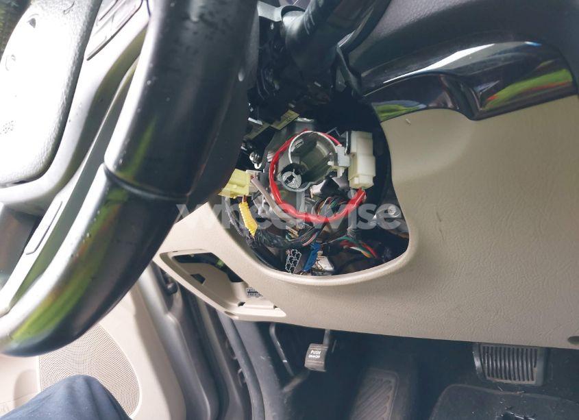 Photo 6 of 2014 Kia Sorento LX V6 (VIN 5XYKT4A76EG485961)