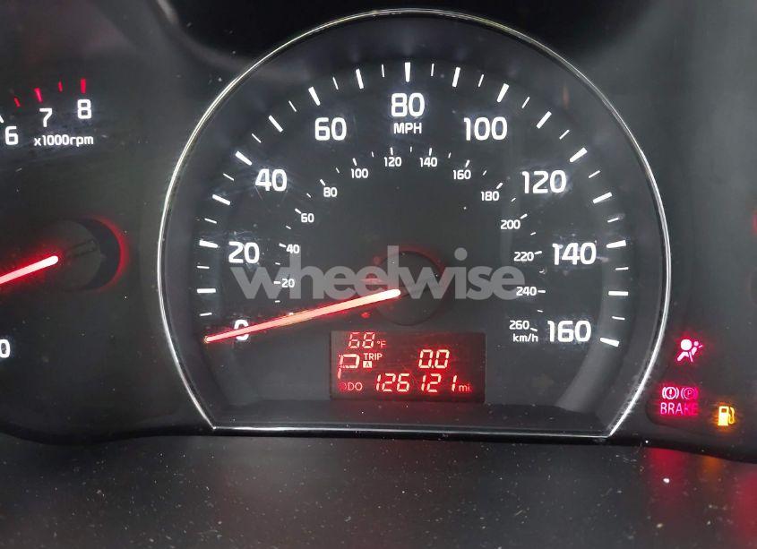 Photo 7 of 2015 Kia Sorento LX V6 (VIN 5XYKT4A76FG609714)