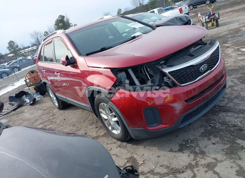 2014 Kia Sorento LX V6 (VIN 5XYKT4A7XEG482738) main photo