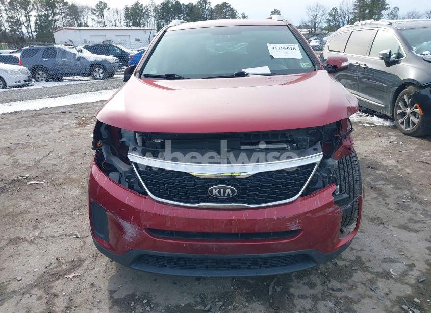 Photo 13 of 2014 Kia Sorento LX V6 (VIN 5XYKT4A7XEG482738)