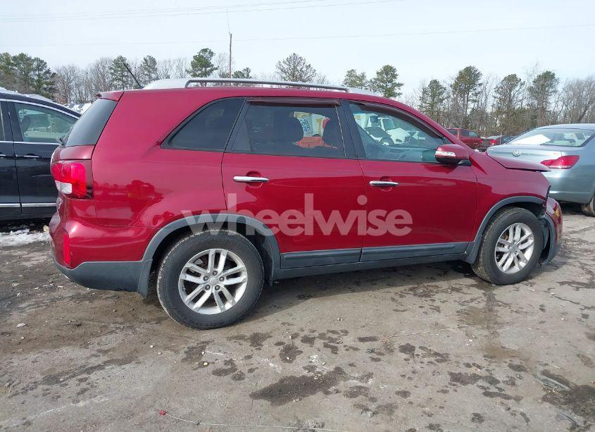 Photo 14 of 2014 Kia Sorento LX V6 (VIN 5XYKT4A7XEG482738)