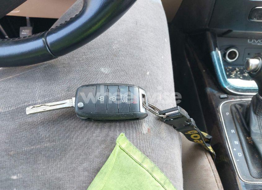 Photo 11 of 2015 Kia Sorento LX V6 (VIN 5XYKT4A7XFG577172)