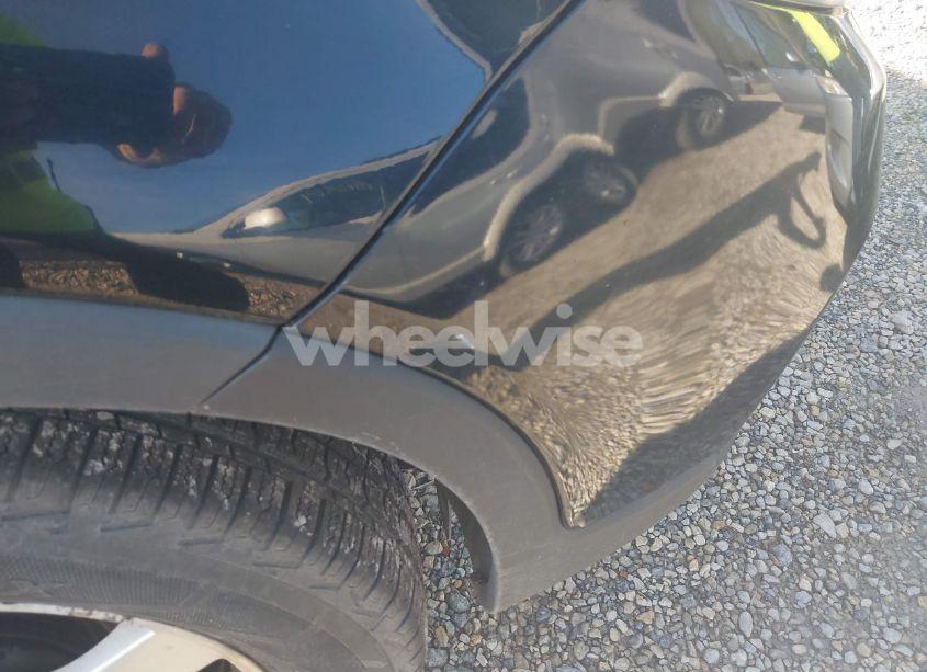 Photo 13 of 2011 Kia Sorento LX (VIN 5XYKTCA14BG079081)