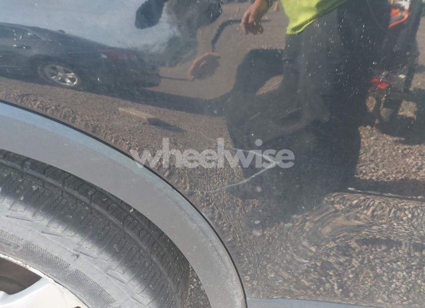 Photo 14 of 2011 Kia Sorento LX (VIN 5XYKTCA14BG079081)