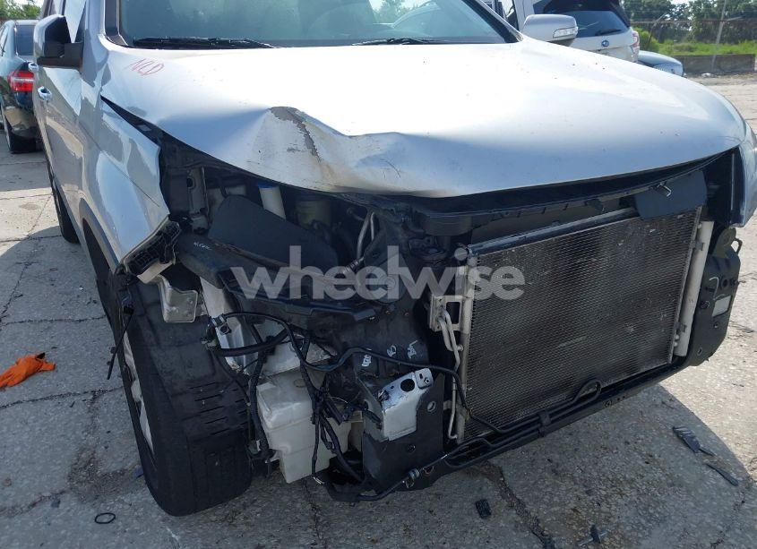 Photo 6 of 2011 Kia Sorento LX (VIN 5XYKTCA16BG187413)