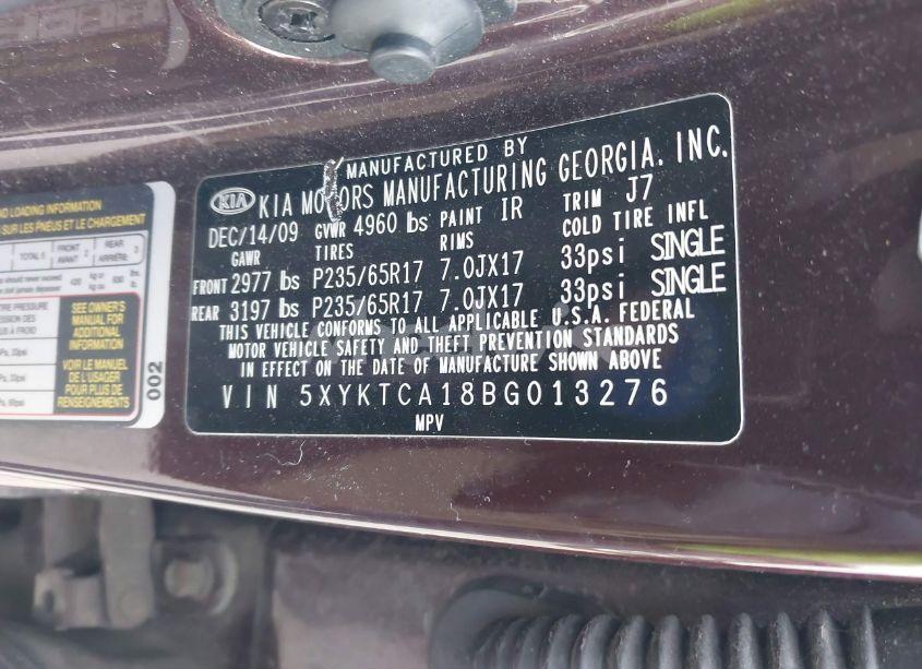 Photo 9 of 2011 Kia Sorento LX (VIN 5XYKTCA18BG013276)