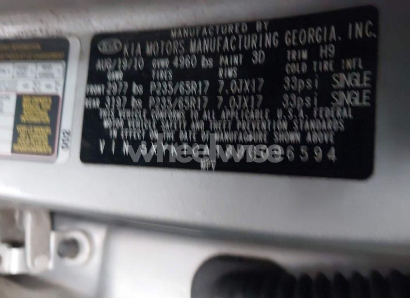 Photo 9 of 2011 Kia Sorento LX (VIN 5XYKTCA18BG096594)