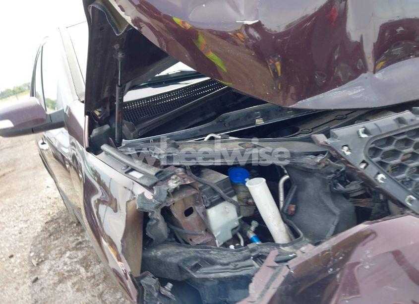 Photo 12 of 2011 Kia Sorento LX (VIN 5XYKTCA18BG120327)