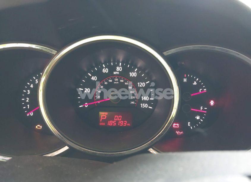 Photo 7 of 2011 Kia Sorento LX (VIN 5XYKTCA1XBG026949)