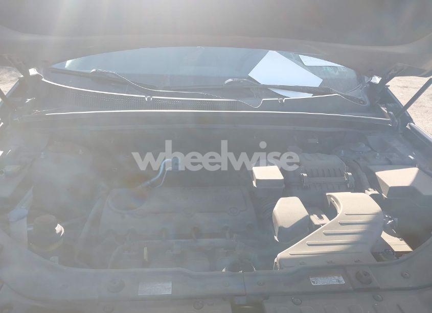 Photo 10 of 2011 Kia Sorento LX (VIN 5XYKTCA1XBG138926)