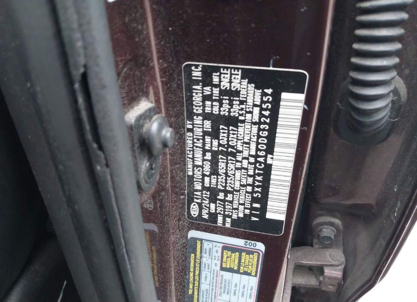 Photo 9 of 2013 Kia Sorento LX (VIN 5XYKTCA60DG324554)