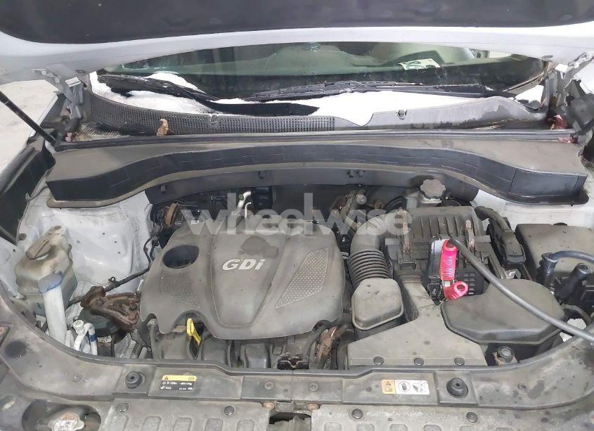 Photo 10 of 2014 Kia Sorento LX (VIN 5XYKTCA60EG462628)