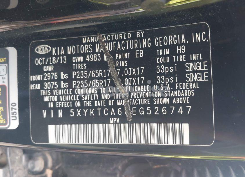 Photo 9 of 2014 Kia Sorento LX (VIN 5XYKTCA60EG526747)