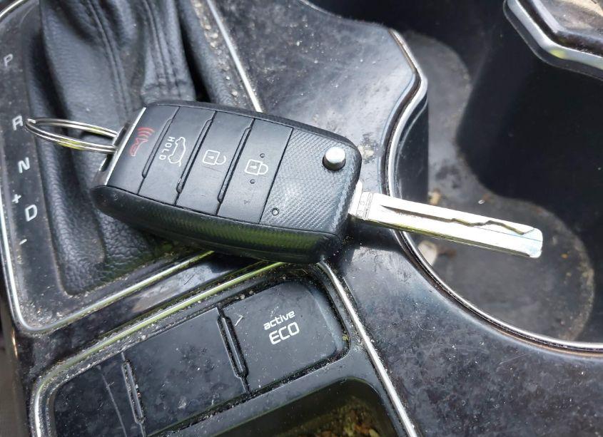 Photo 11 of 2014 Kia Sorento LX (VIN 5XYKTCA60EG549476)