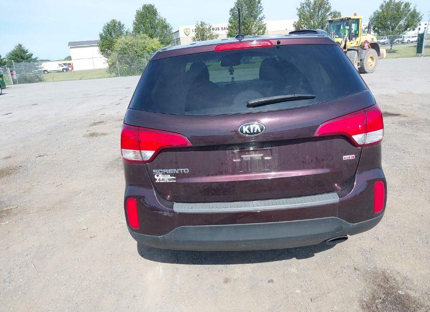 Photo 16 of 2014 Kia Sorento LX (VIN 5XYKTCA60EG549476)