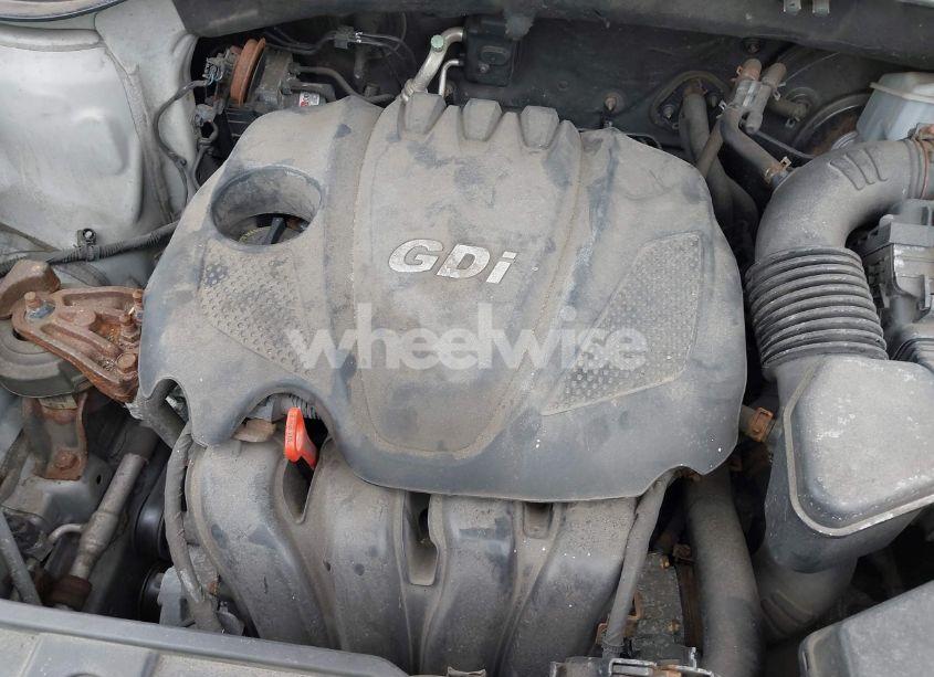 Photo 10 of 2015 Kia Sorento LX (VIN 5XYKTCA60FG639308)