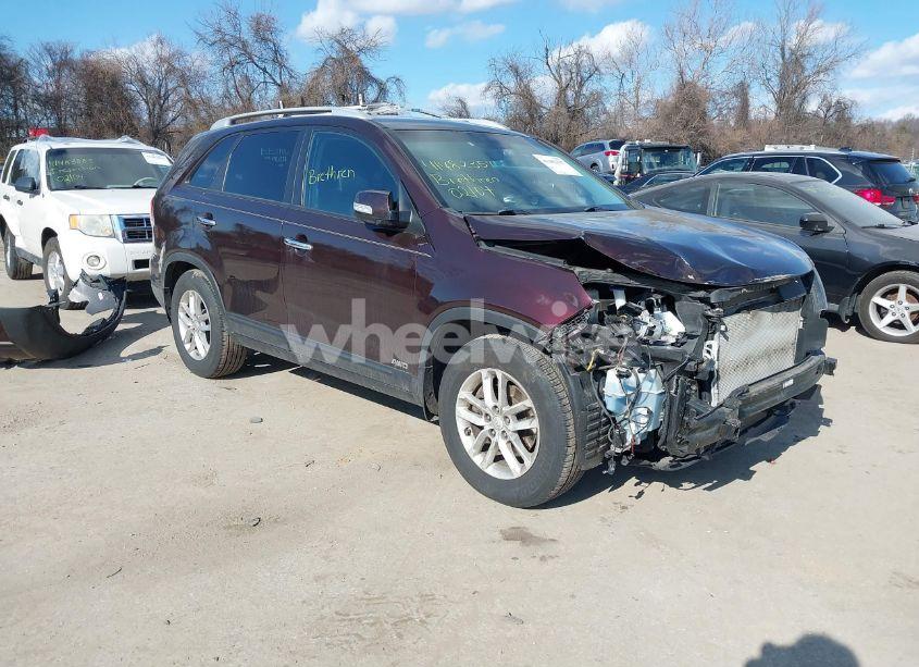 2015 Kia Sorento LX (VIN 5XYKTCA60FG644704) main photo