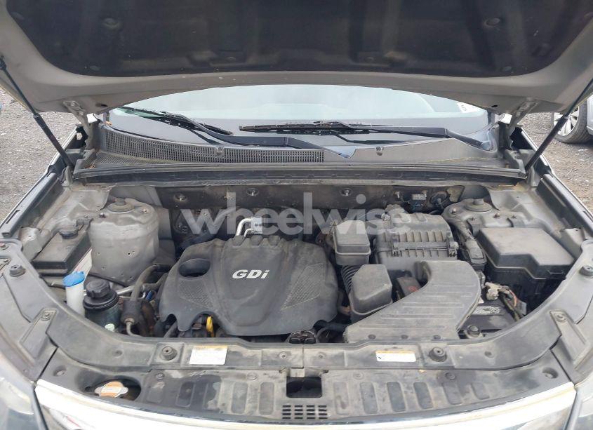 Photo 10 of 2012 Kia Sorento LX (VIN 5XYKTCA61CG278456)