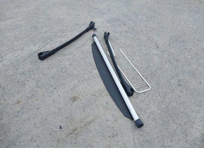 Photo 12 of 2013 Kia Sorento LX (VIN 5XYKTCA61DG349298)