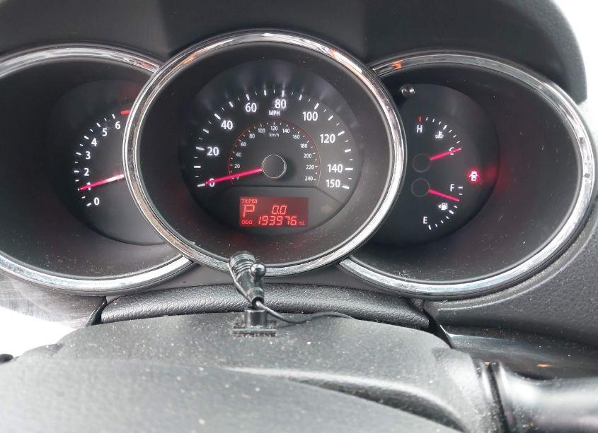 Photo 7 of 2013 Kia Sorento LX (VIN 5XYKTCA61DG349298)