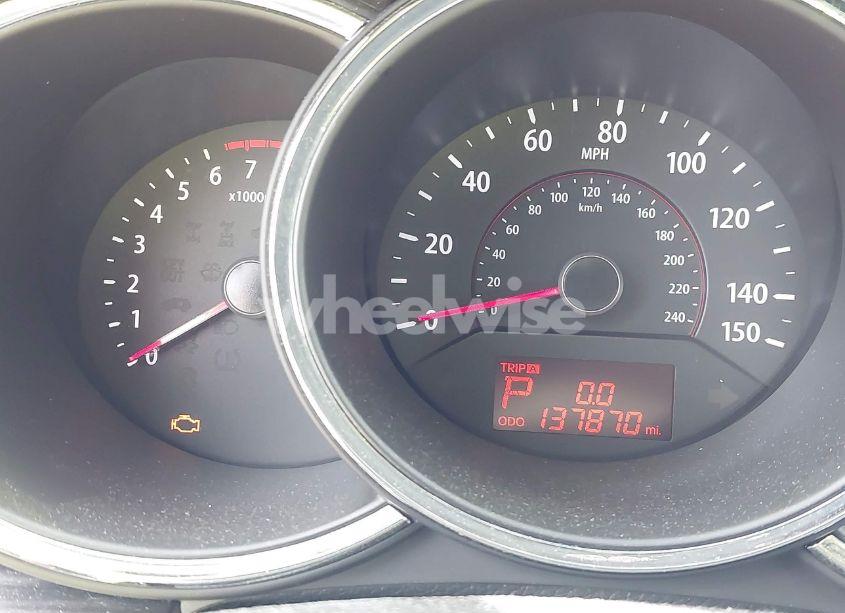 Photo 7 of 2012 Kia Sorento LX (VIN 5XYKTCA62CG281558)