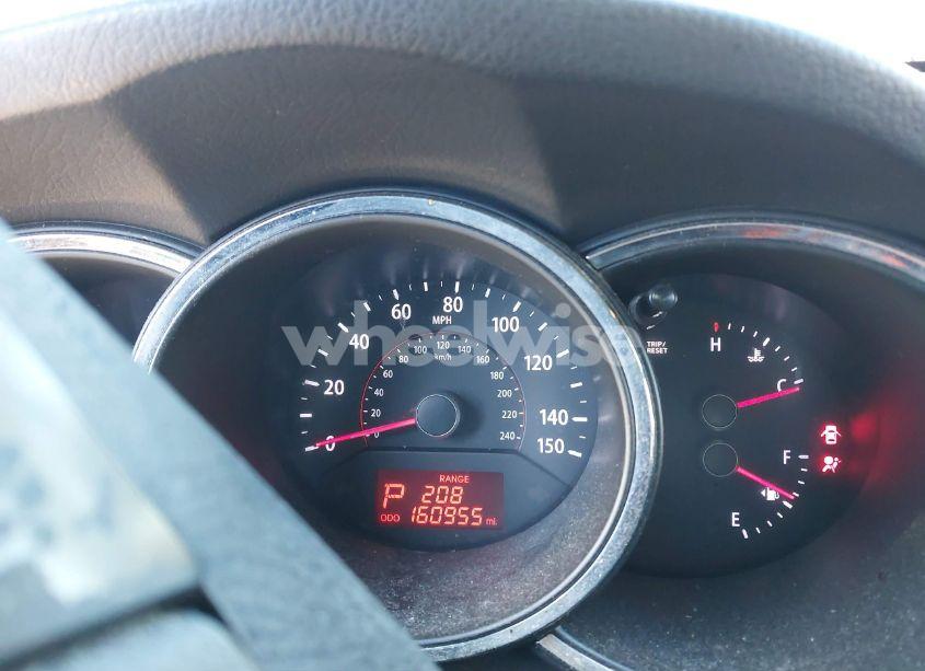 Photo 15 of 2013 Kia Sorento LX (VIN 5XYKTCA62DG345910)