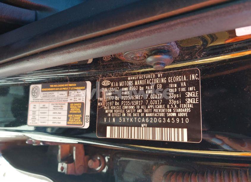 Photo 9 of 2013 Kia Sorento LX (VIN 5XYKTCA62DG345910)