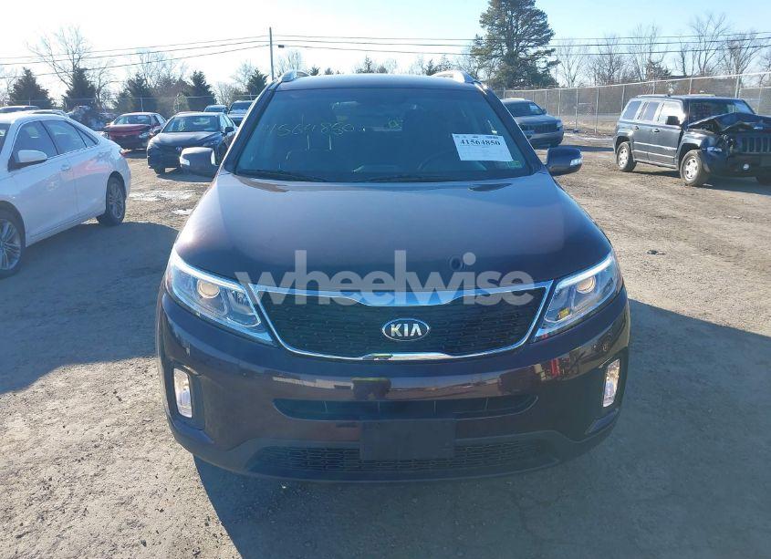 Photo 12 of 2014 Kia Sorento LX (VIN 5XYKTCA62EG456300)