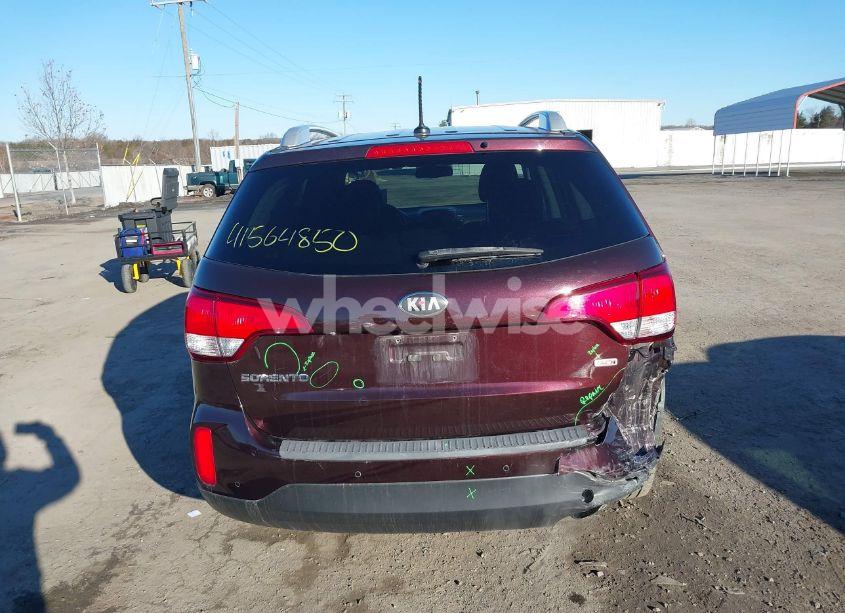 Photo 16 of 2014 Kia Sorento LX (VIN 5XYKTCA62EG456300)