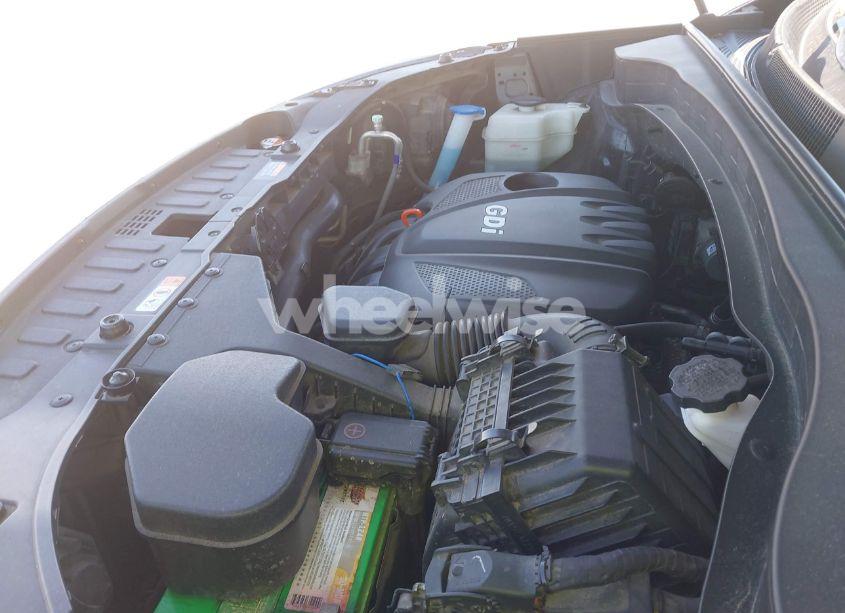 Photo 10 of 2015 Kia Sorento LX (VIN 5XYKTCA62FG562425)