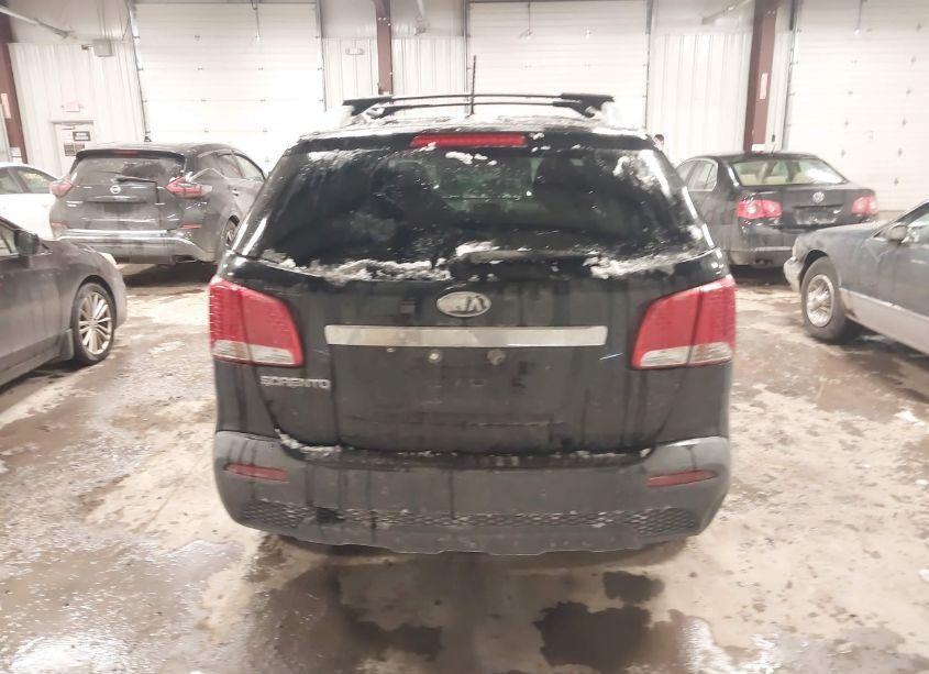 Photo 16 of 2012 Kia Sorento LX (VIN 5XYKTCA63CG207467)