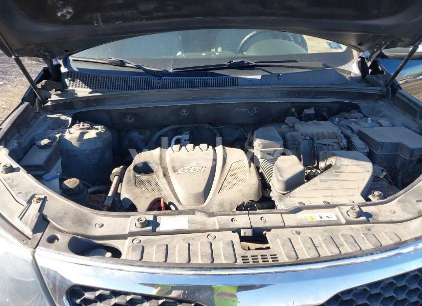 Photo 10 of 2013 Kia Sorento LX (VIN 5XYKTCA63DG361999)