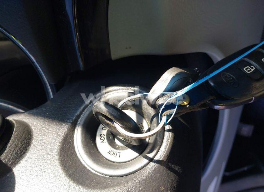 Photo 11 of 2013 Kia Sorento LX (VIN 5XYKTCA63DG361999)