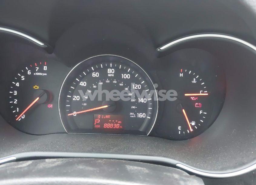 Photo 7 of 2015 Kia Sorento LX (VIN 5XYKTCA63FG559372)