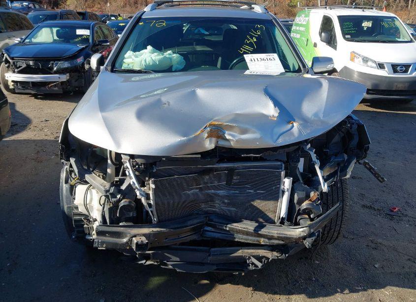 Photo 6 of 2014 Kia Sorento LX (VIN 5XYKTCA64EG522992)