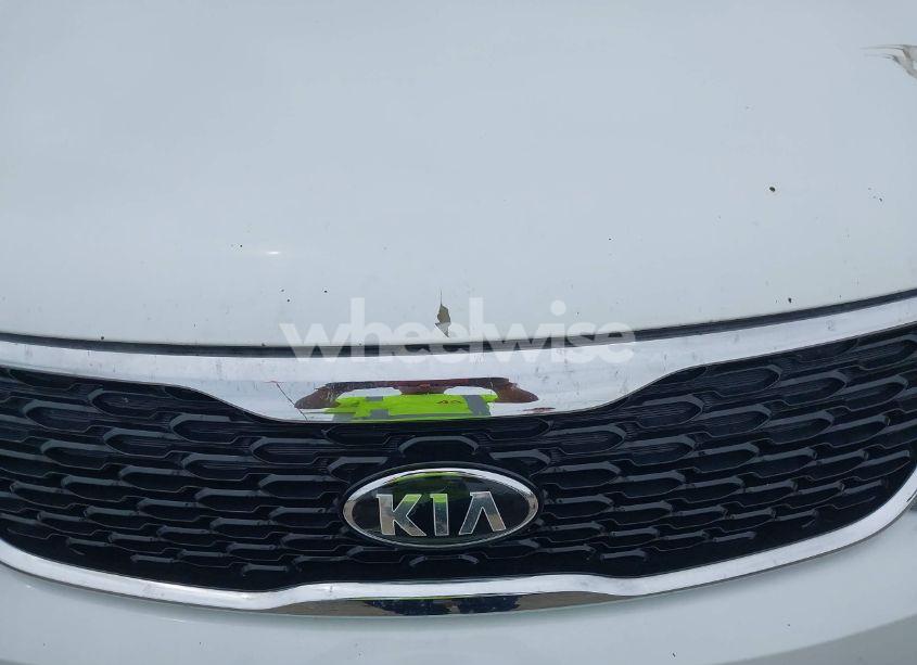 Photo 12 of 2014 Kia Sorento LX (VIN 5XYKTCA64EG544488)