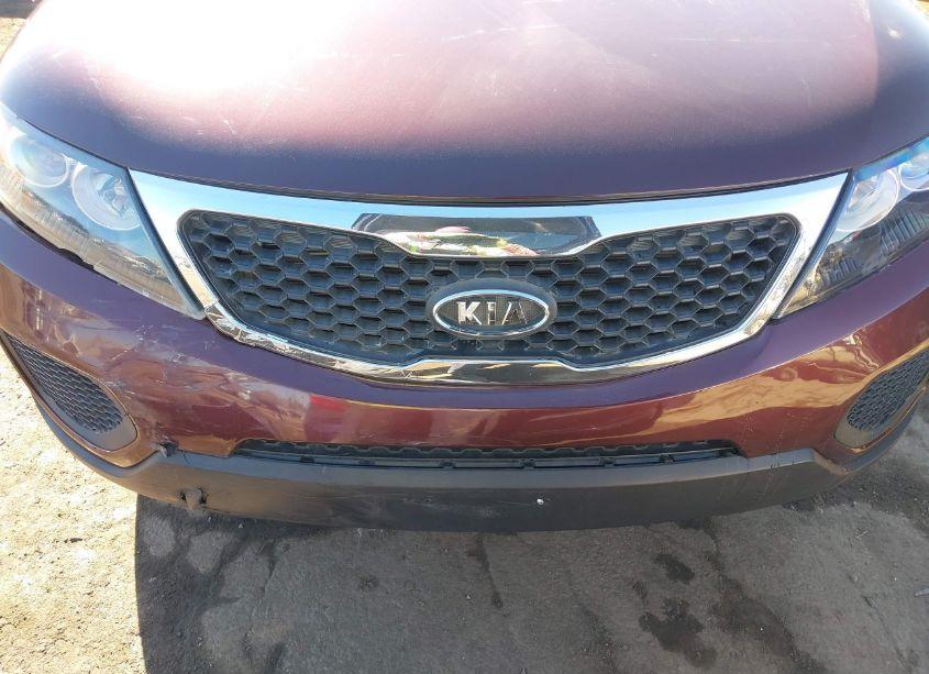 Photo 12 of 2012 Kia Sorento LX (VIN 5XYKTCA65CG223069)